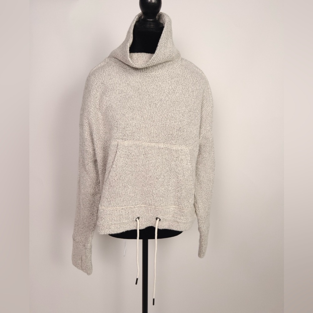 Sweaty Betty Sweater Size XL